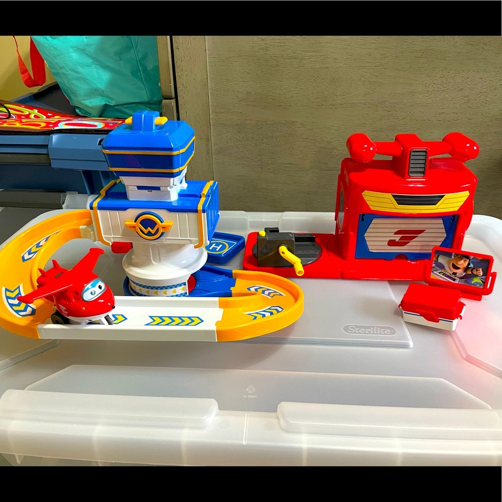 Super Wings Bundle